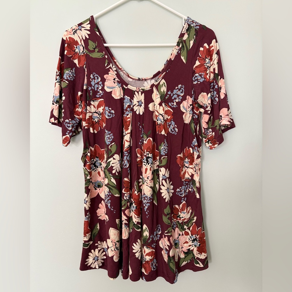NWT Latched Mama Nursing Top - Picture 3 of 13